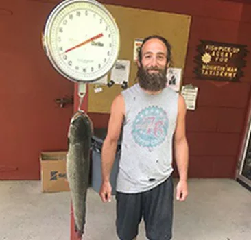 Western NY man sets new state fishing record for a bowfin he caught using cut bait