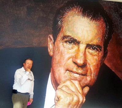 Illinois man traveled the world with Richard Nixon for the White House