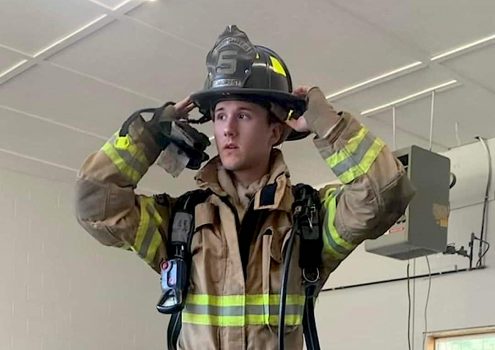 Cancer-fighting firefighter receives support from his buddies and the community