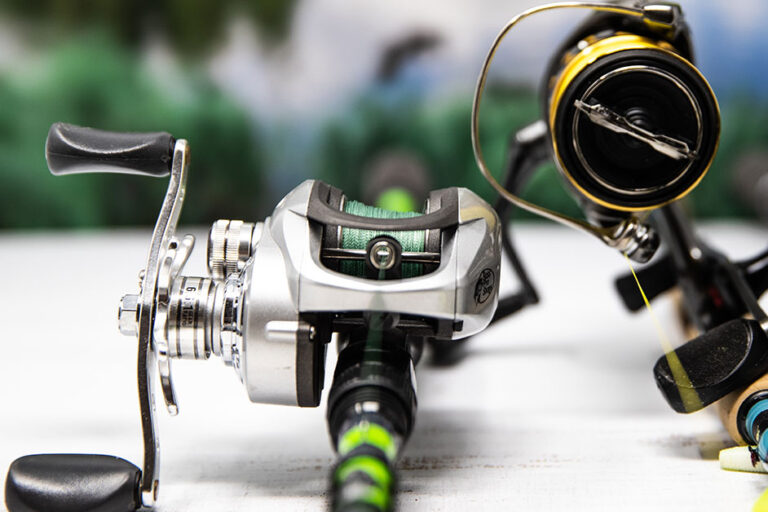 Baitcaster vs Spinning Reels|baitcaster reel|Spinning Reel