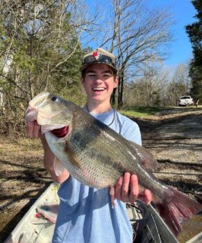 Arkansas teen catches 12-pound bass while fishing for crappie: 'Didn't do too shabby'