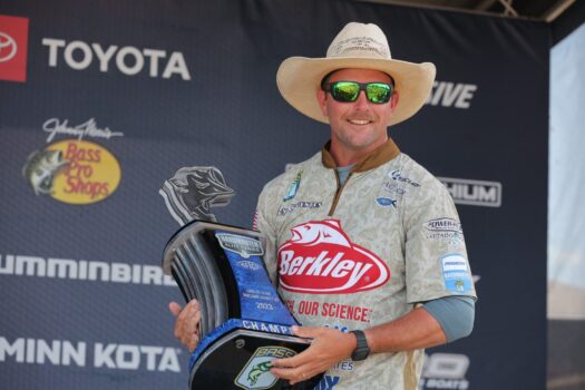 Cifuentes notches second Bassmaster Elite Series win of season at Lake St. Clair
