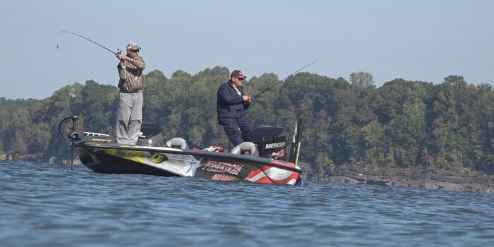 Strong competition at regional bass fishing tournament on Barren River Lake