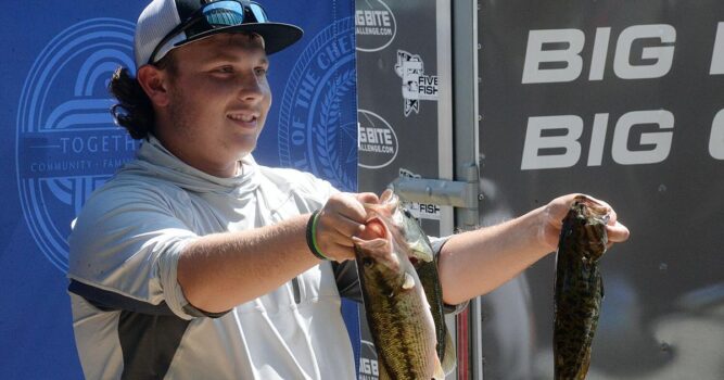 Anglers reel in bass at holiday tourney | Sports