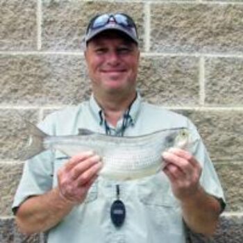 Angler breaks fishing record with goldeye | News